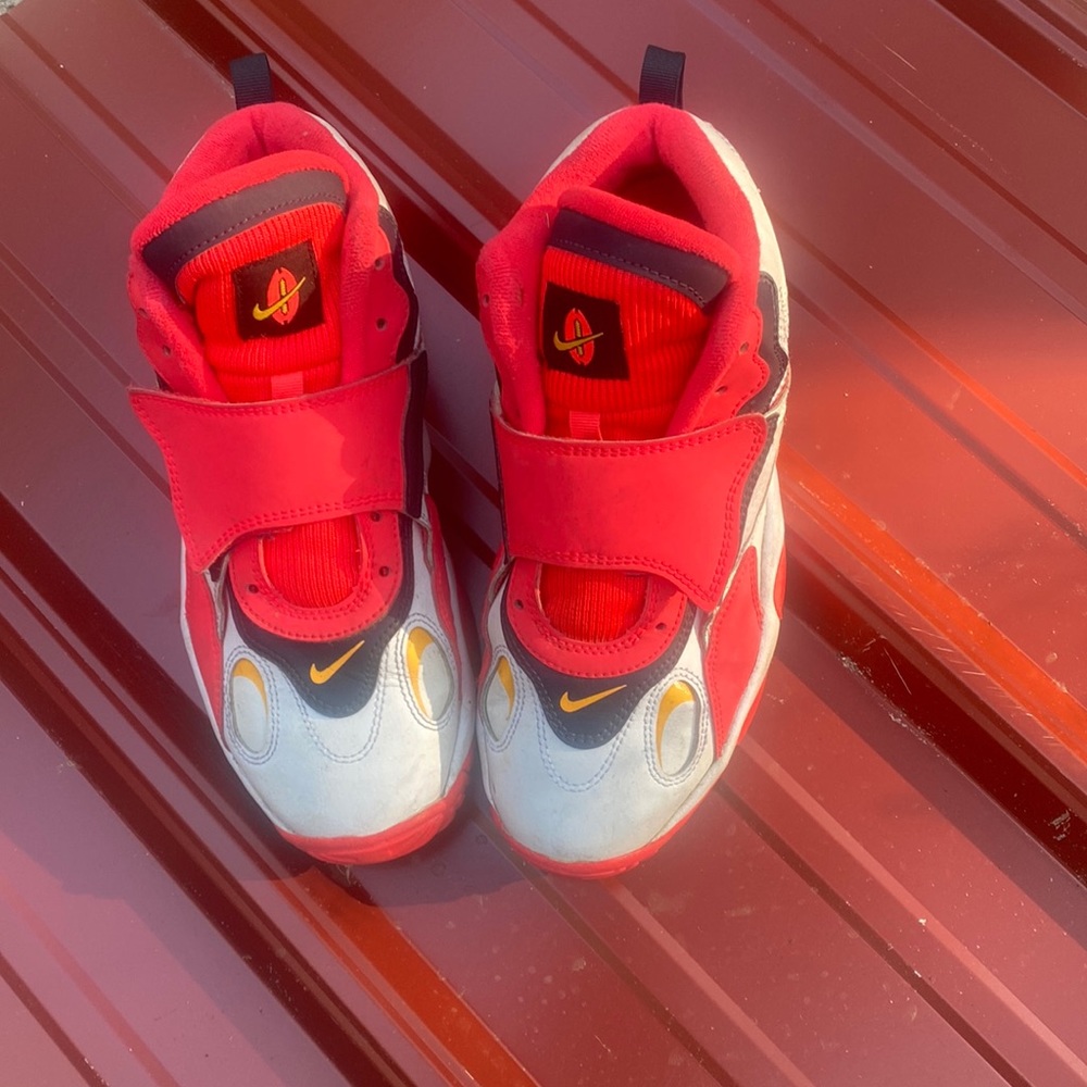 Nike air speed turf gently worn
